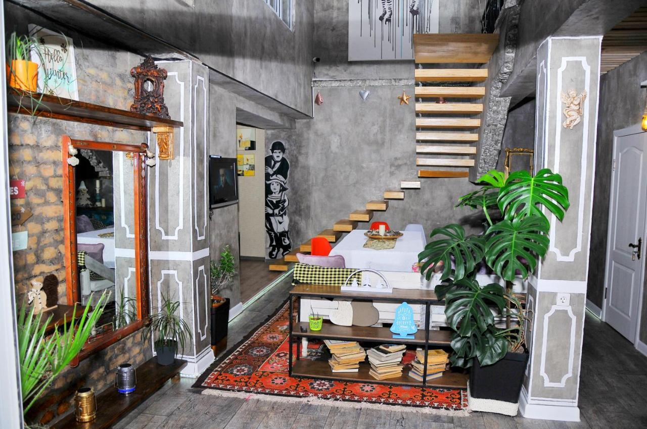 Art House Sweet Home Шимкент Екстер'єр фото