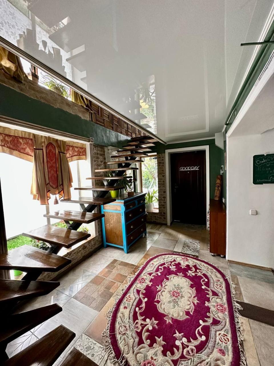 Art House Sweet Home Шимкент Екстер'єр фото