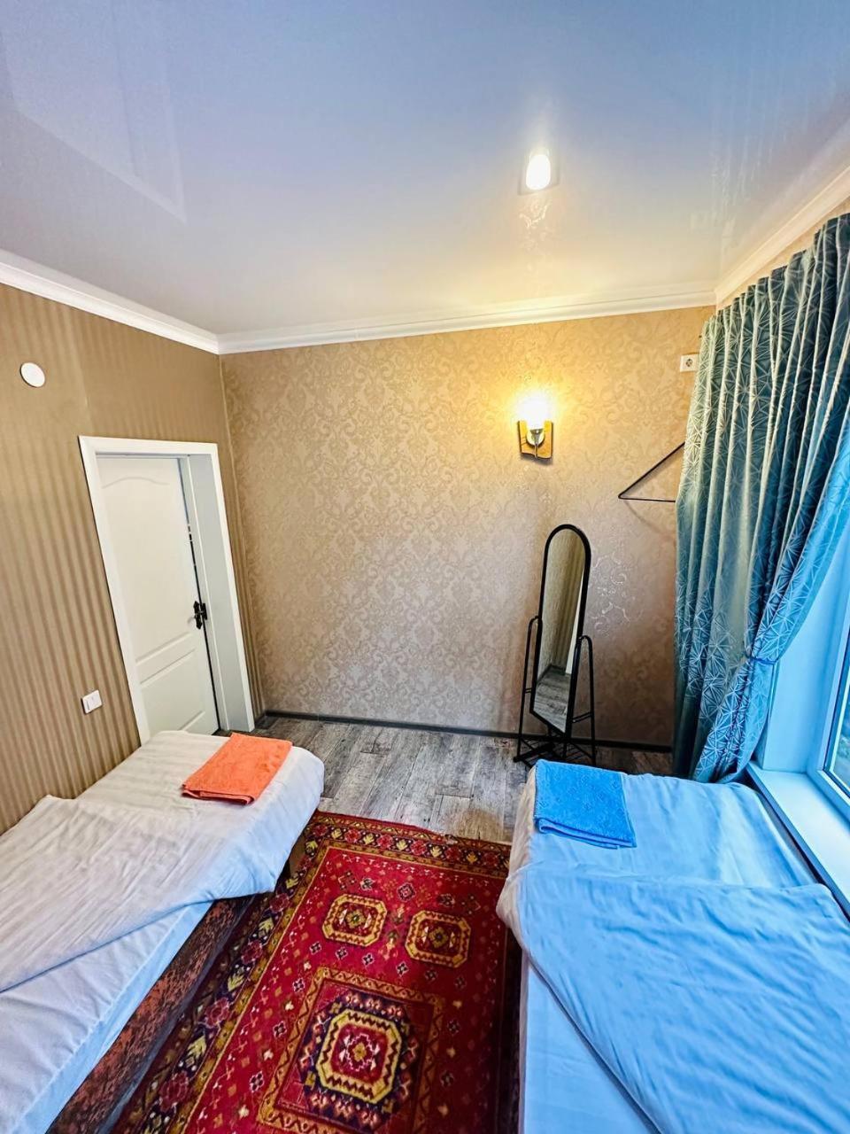 Art House Sweet Home Шимкент Екстер'єр фото