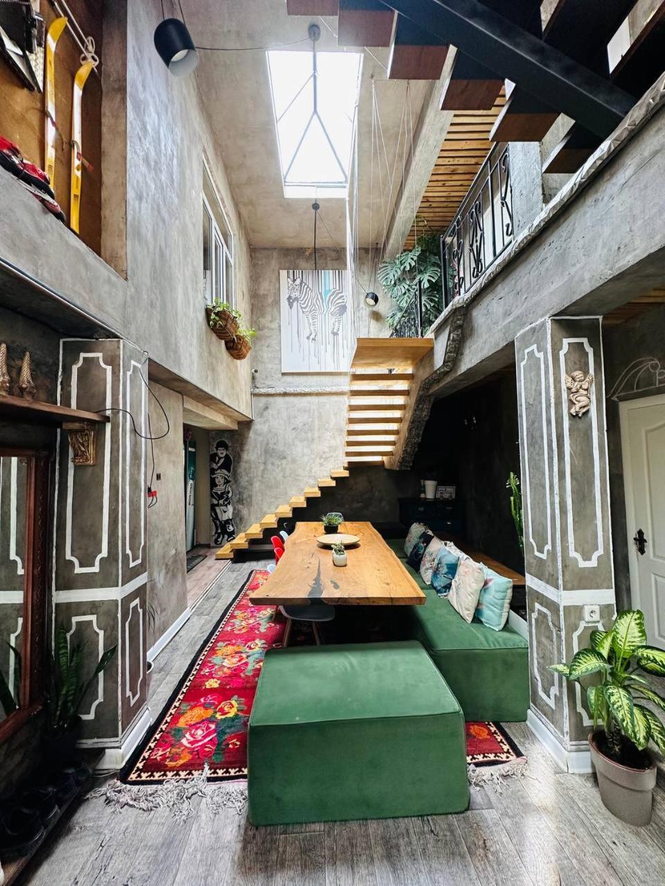 Art House Sweet Home Шимкент Екстер'єр фото